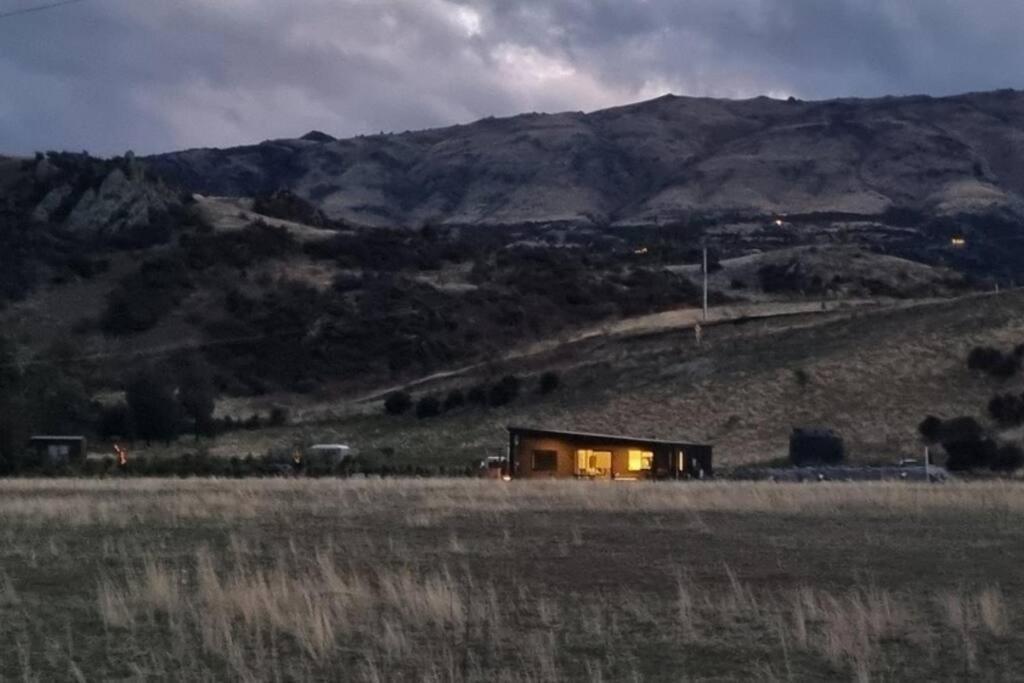 Вілла Relax In Rural Wanaka Queensberry Екстер'єр фото